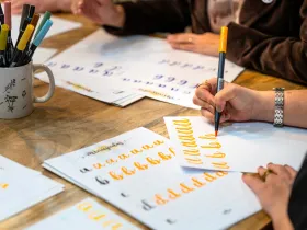 Zespół projektowy pracujący nad czcionkami